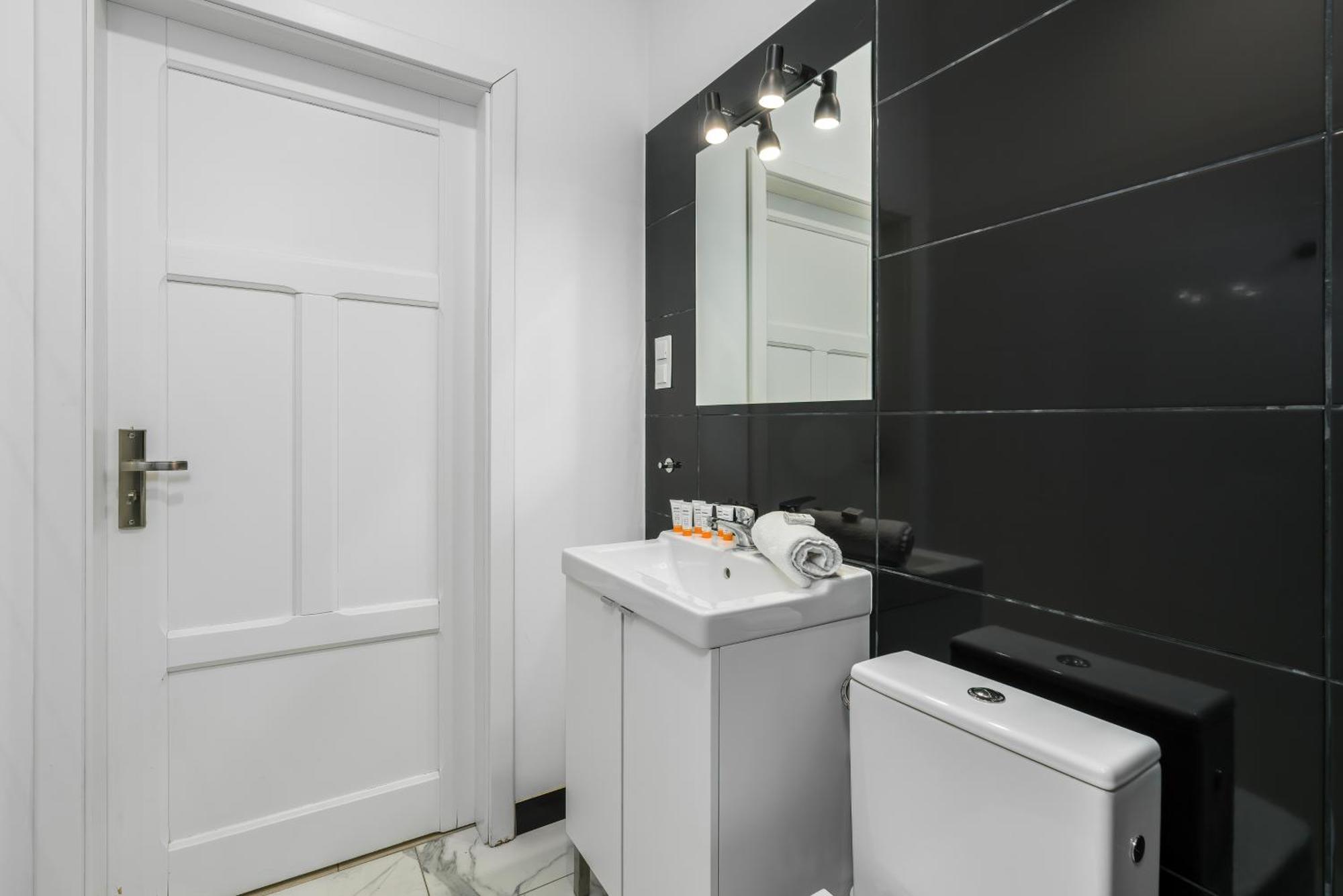 Old Town Studio Swiety Wojciech Street - Poznan By Noclegi Renters ภายนอก รูปภาพ